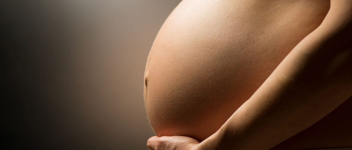 Entenda como a gravidez afeta a pele e o cabelo: mudanças hormonais, dicas de cuidados e soluções para manter a beleza, gestação e Gravodez