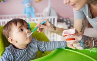 cadeira de alimentação para bebê