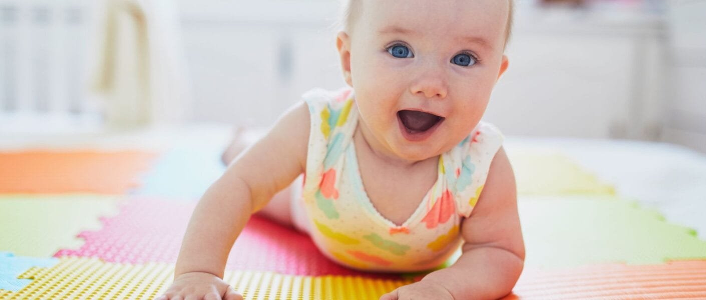 Bebê Começará a Engatinhar e Andar