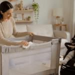 Como limpar berço portátil corretamente? Veja cuidados com colchão, tecido, mofo e higiene segura para o bebê.