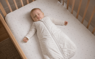 Bebê no inverno: como escolher a cobertura ideal para o sono?