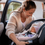 Como escolher um bebê conforto para prematuros? Veja peso, reclinação, ajuste do cinto e teste de segurança.